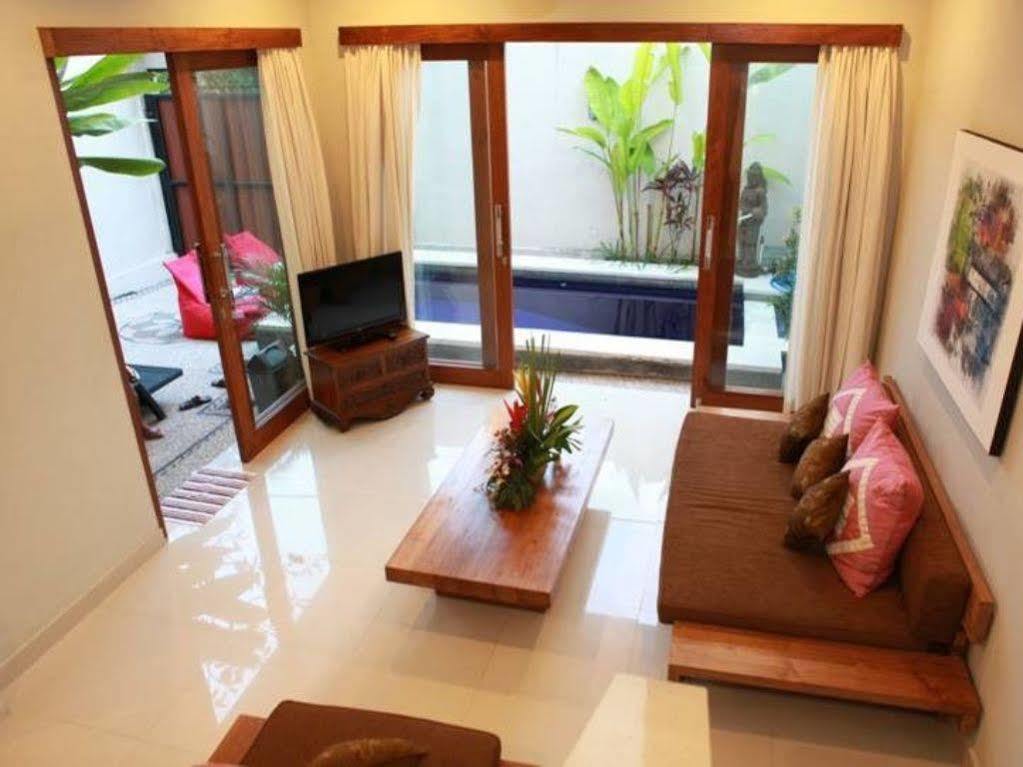Villa Anyelir Seminyak Kültér fotó