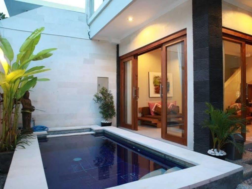 Villa Anyelir Seminyak Kültér fotó